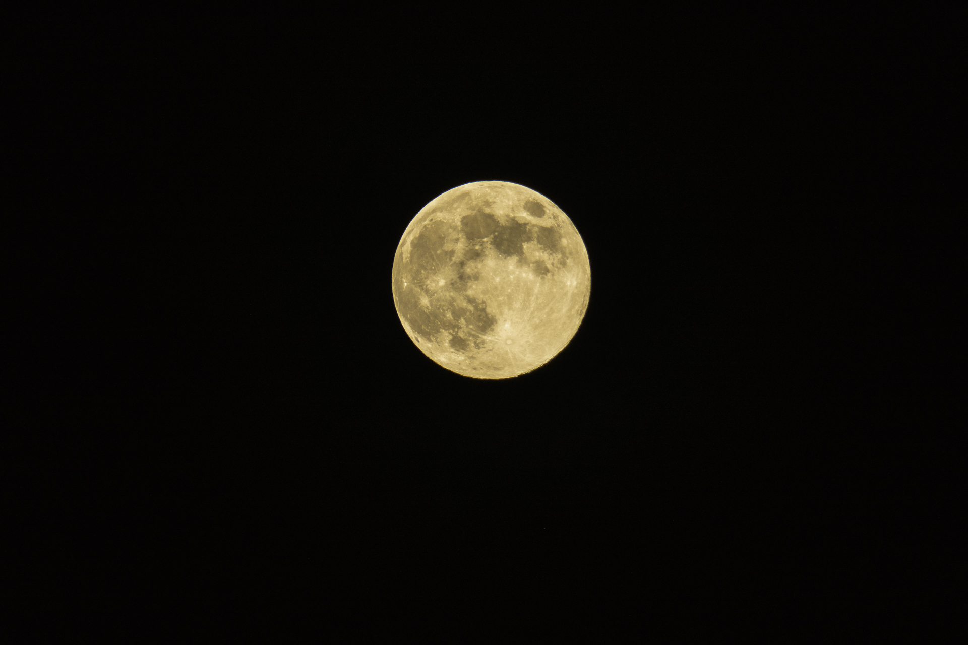 2018-04-29-Vollmond_01-2.jpg